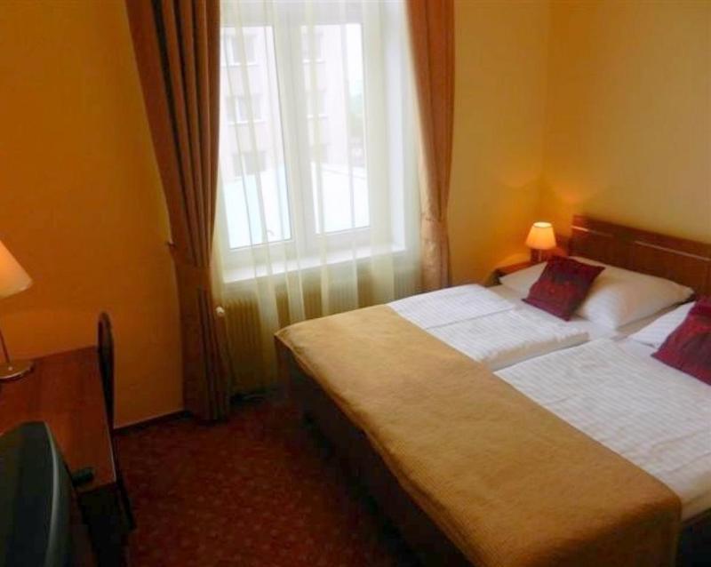Hotel Tábor Extérieur photo