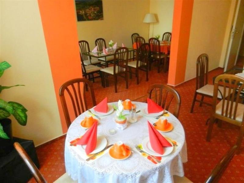 Hotel Tábor Extérieur photo